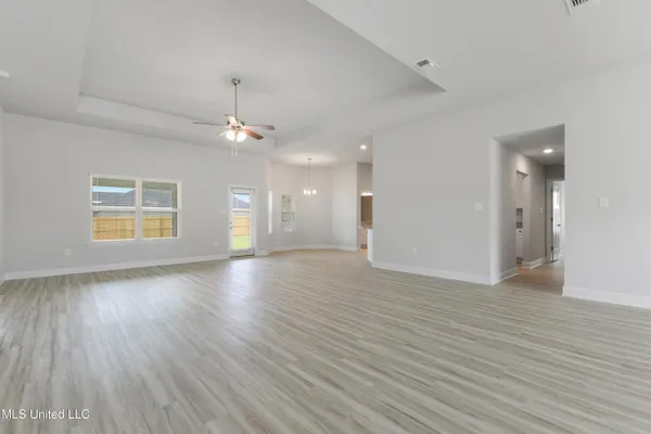 $2,500 | 13913 Ruby Lane, Biloxi, MS 39532