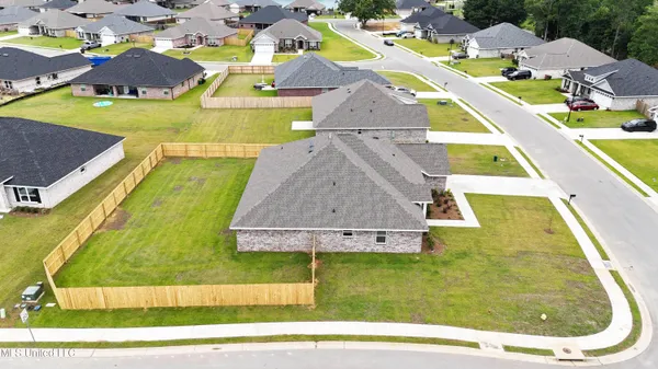 $2,500 | 13913 Ruby Lane, Biloxi, MS 39532