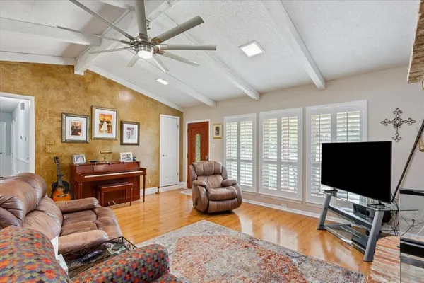 $479,900 | 118 Deer Trail, Bruceville, TX 76630