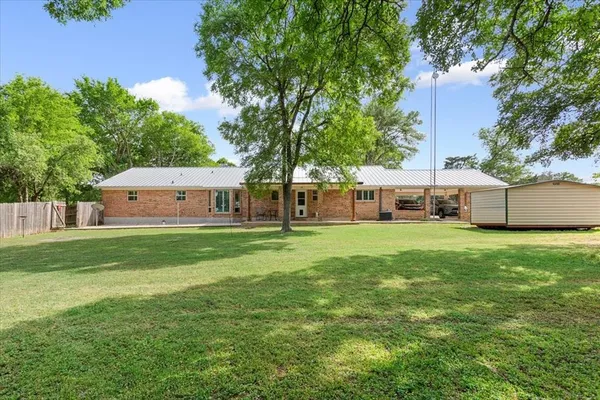 $479,900 | 118 Deer Trail, Bruceville, TX 76630