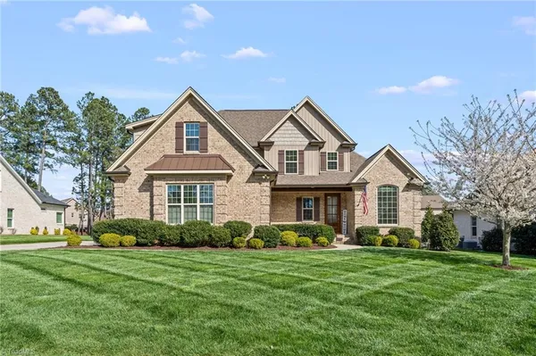 $630,000 | 386 Wentworth Drive, Winston-Salem, NC 27107