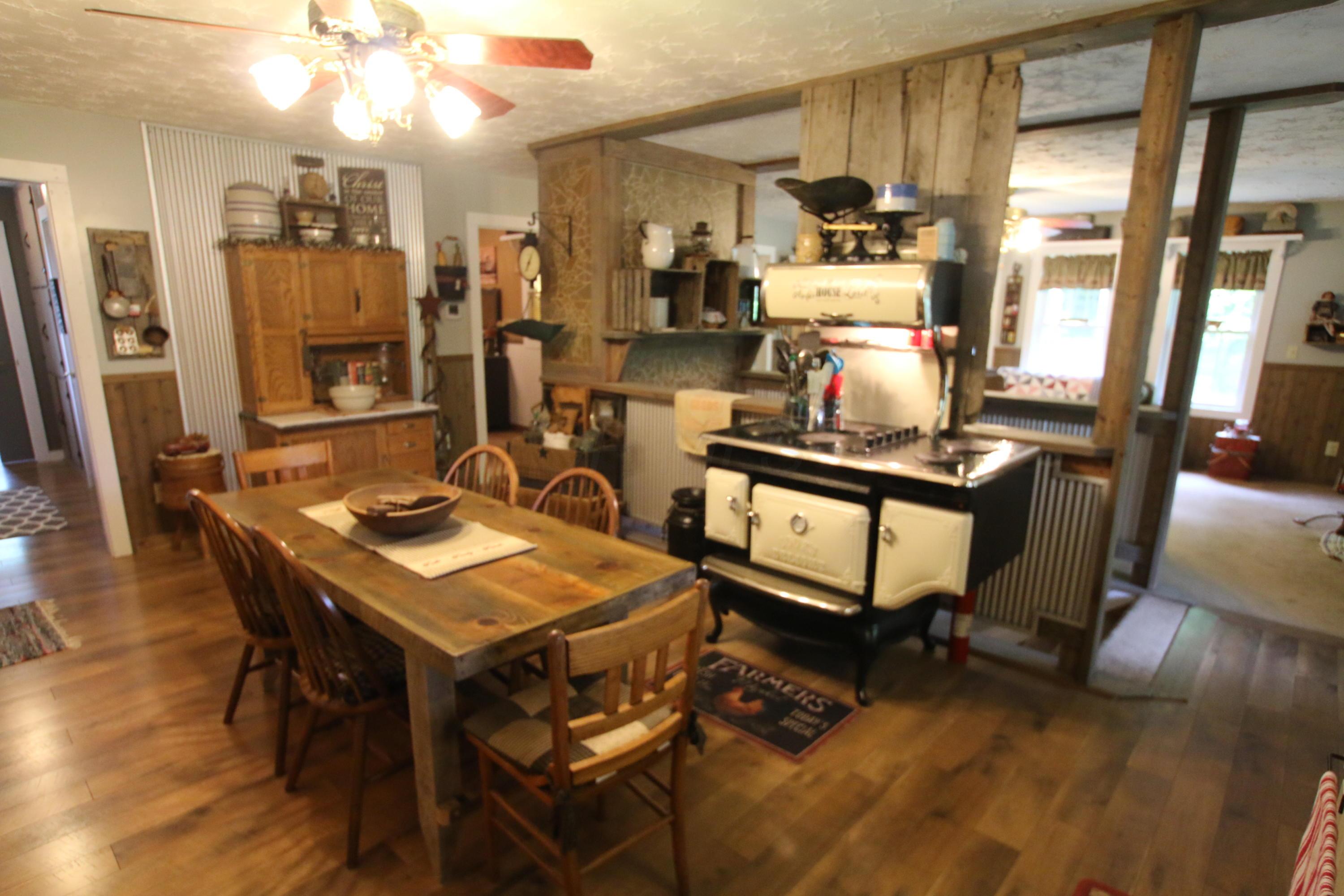 10538 Liberty Chapel Road Mount Vernon, OH 43050 - Photo 18 of 37