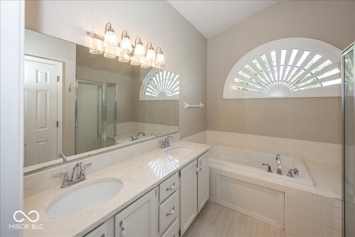 11179 Avery Row Fishers, IN 46038 - Photo 19 of 34