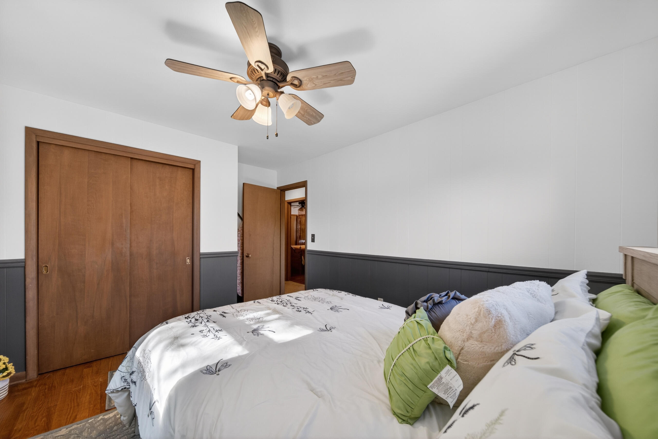 2915 South 16th Street Sheboygan, WI 53081 - Photo 33 of 48 Bedroom 3