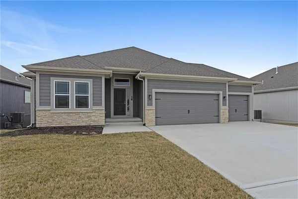 $531,690 | 11010 North Corrington Avenue, Kansas City, MO 64156
