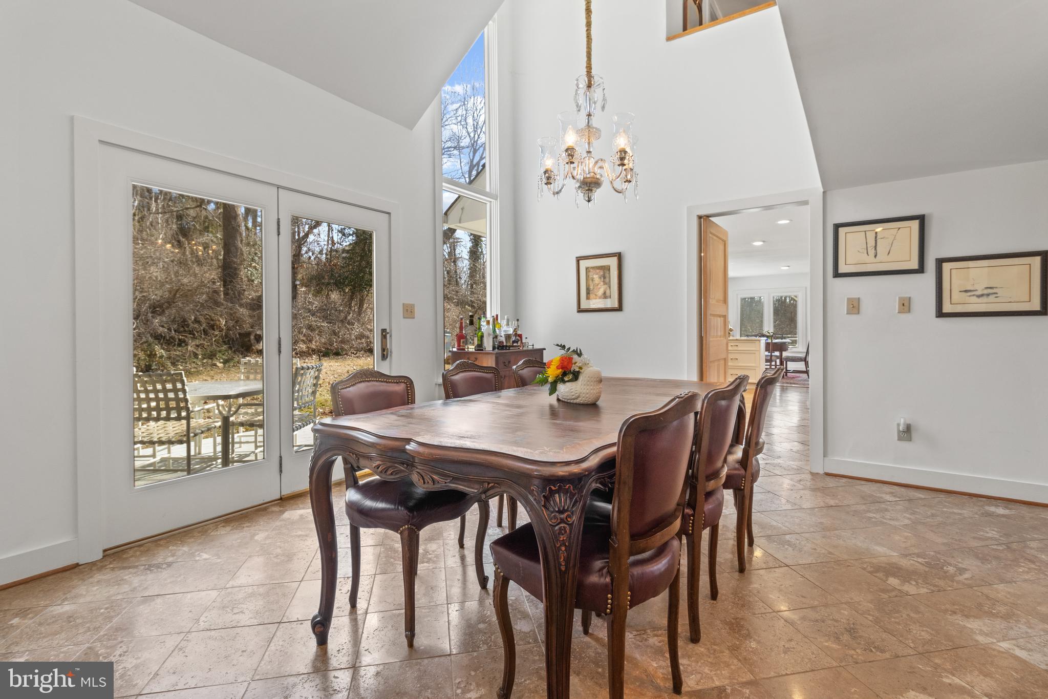 283 Rugby Cove Arnold, MD 21012 - Photo 11 of 28 Formal dining room w/ vaulted ceiling