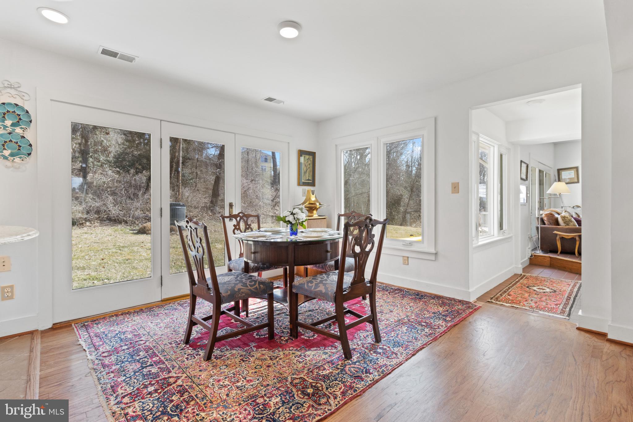 283 Rugby Cove Arnold, MD 21012 - Photo 12 of 28 Breakfast room w/ great waterviews