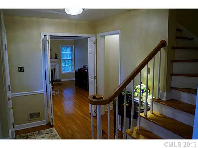 4808 Walker Road, Unit 28 Charlotte, NC 28211 - Photo 2 of 15 Gallery Image 2