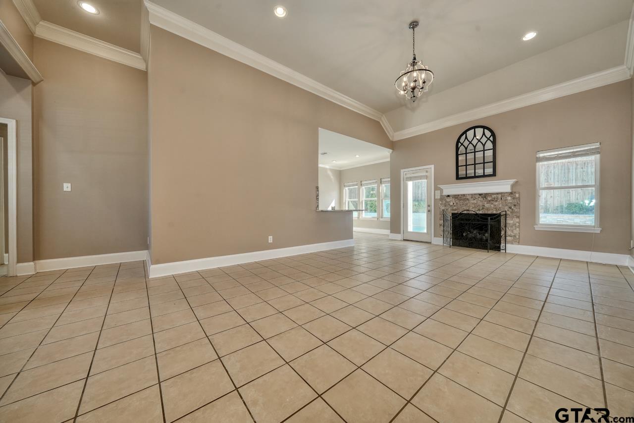 812 Rugby Lane Whitehouse, TX 75791 - Photo 3 of 43 Gallery Image 3