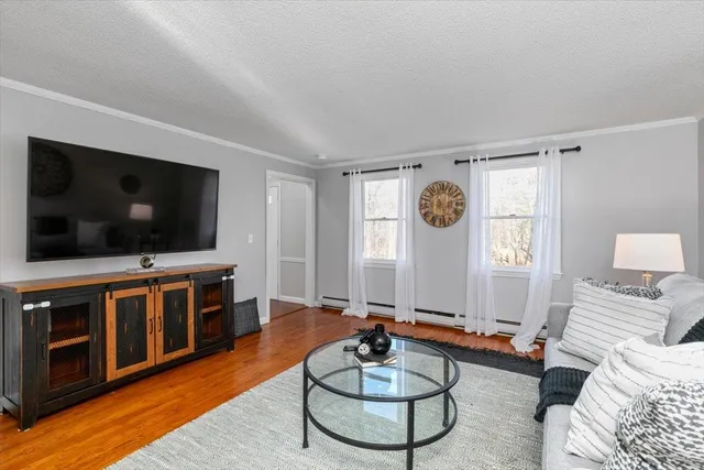 $681,000 | 5 Amberwood Drive, Atkinson, NH 03811