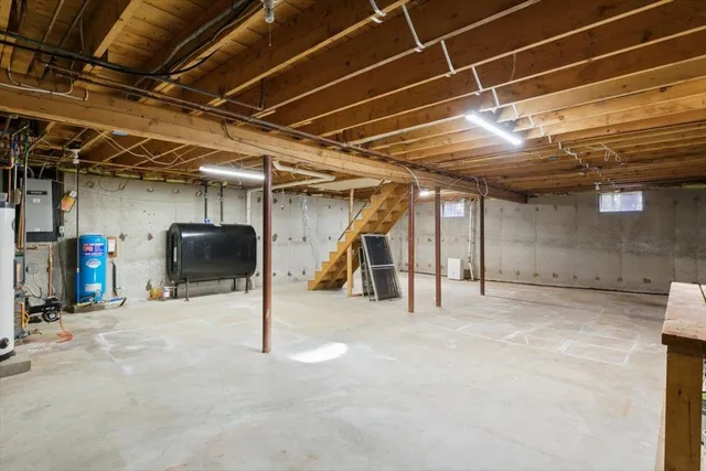 $681,000 | 5 Amberwood Drive, Atkinson, NH 03811