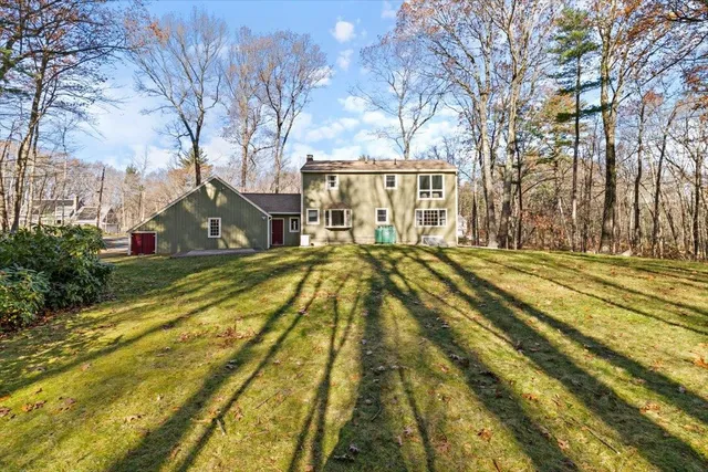 $681,000 | 5 Amberwood Drive, Atkinson, NH 03811