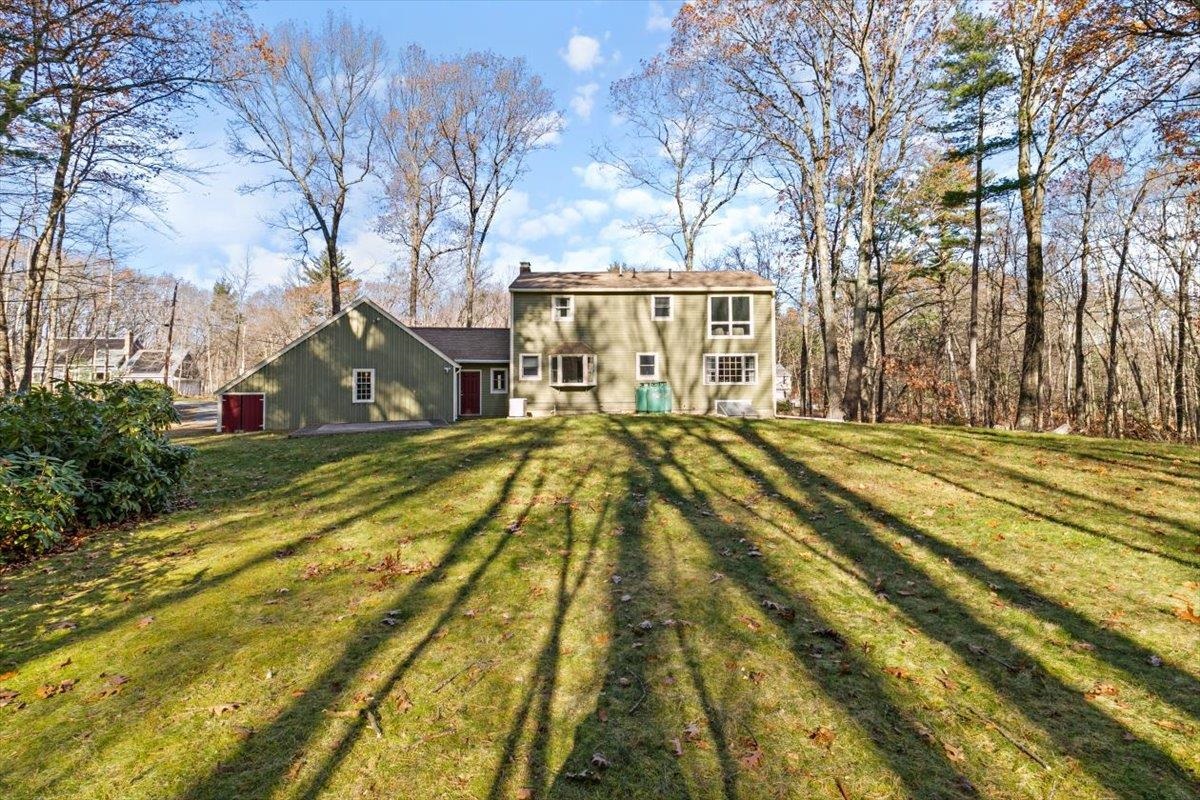 5 Amberwood Drive Atkinson, NH 03811 - Photo 44 of 47