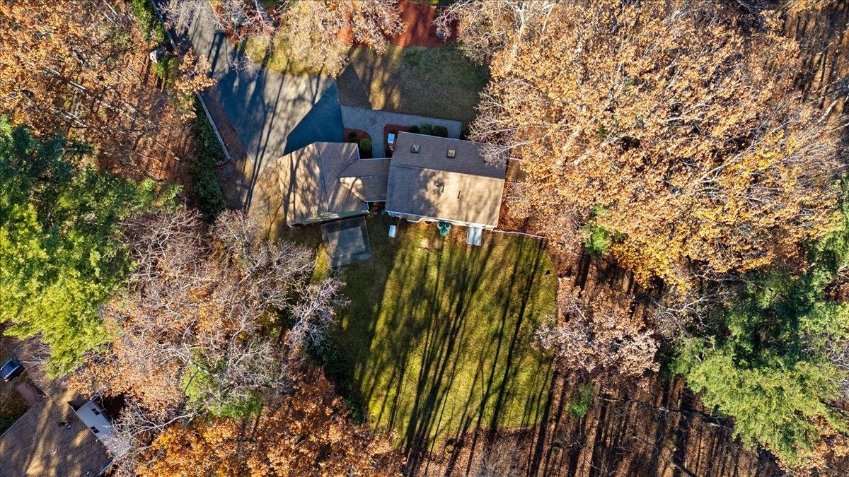 5 Amberwood Drive Atkinson, NH 03811 - Photo 8 of 47