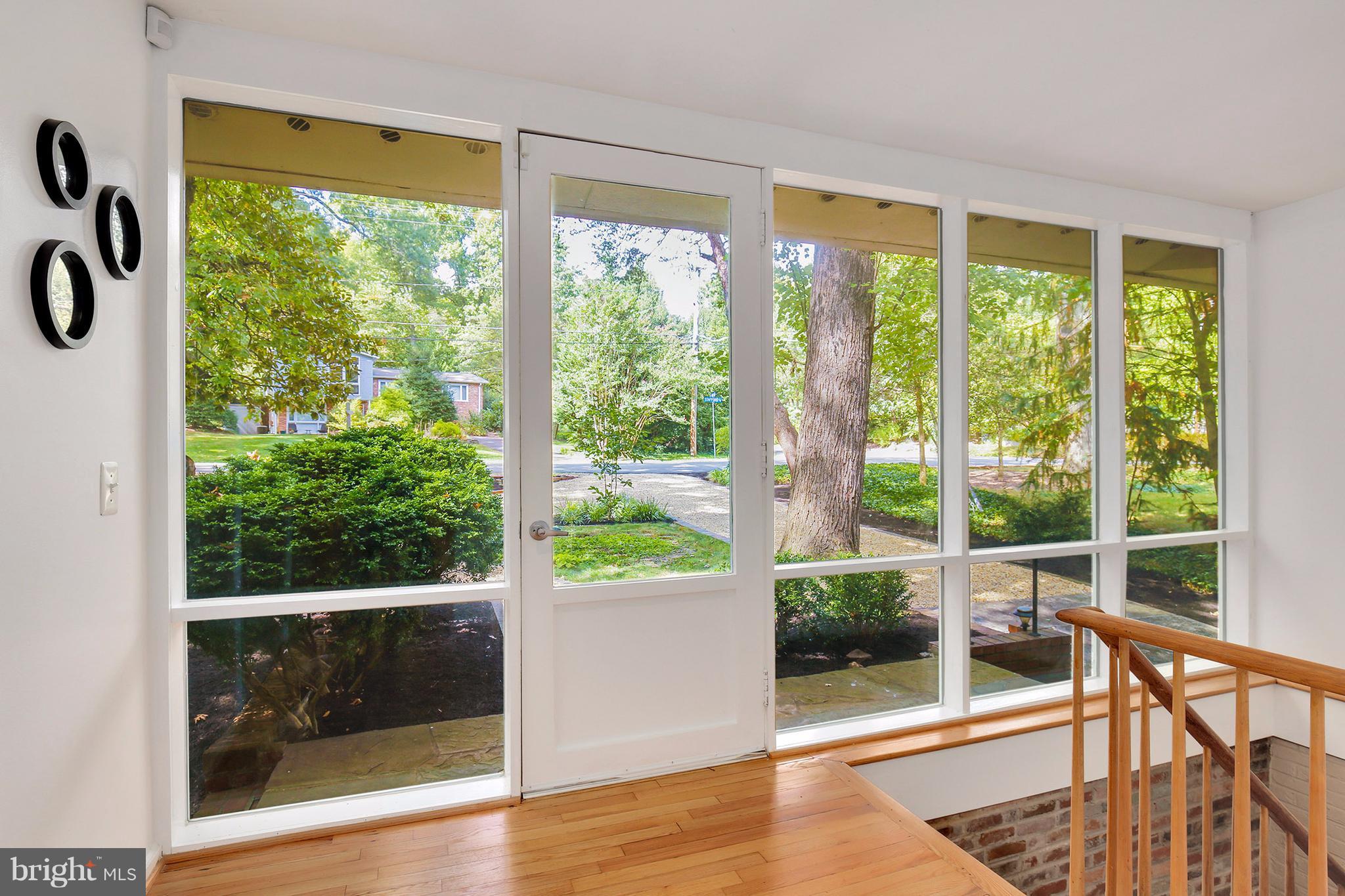 7315 Stafford Road Alexandria, VA 22307 - Photo 3 of 30 Interior (General)