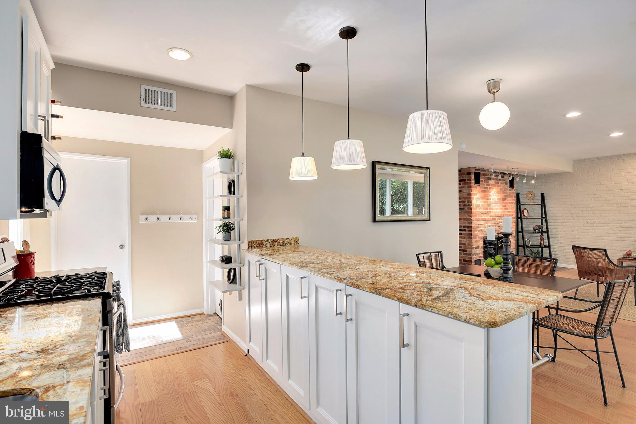 7315 Stafford Road Alexandria, VA 22307 - Photo 10 of 30 Kitchen