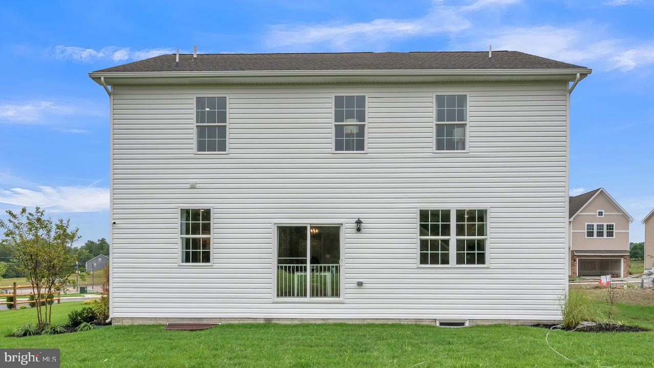40 Bennington Way Carlisle, PA 17013 - Photo 3 of 30 Similar model