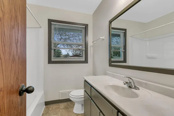 $267,500 | 1013 25th Avenue North, St. Cloud, MN 56303