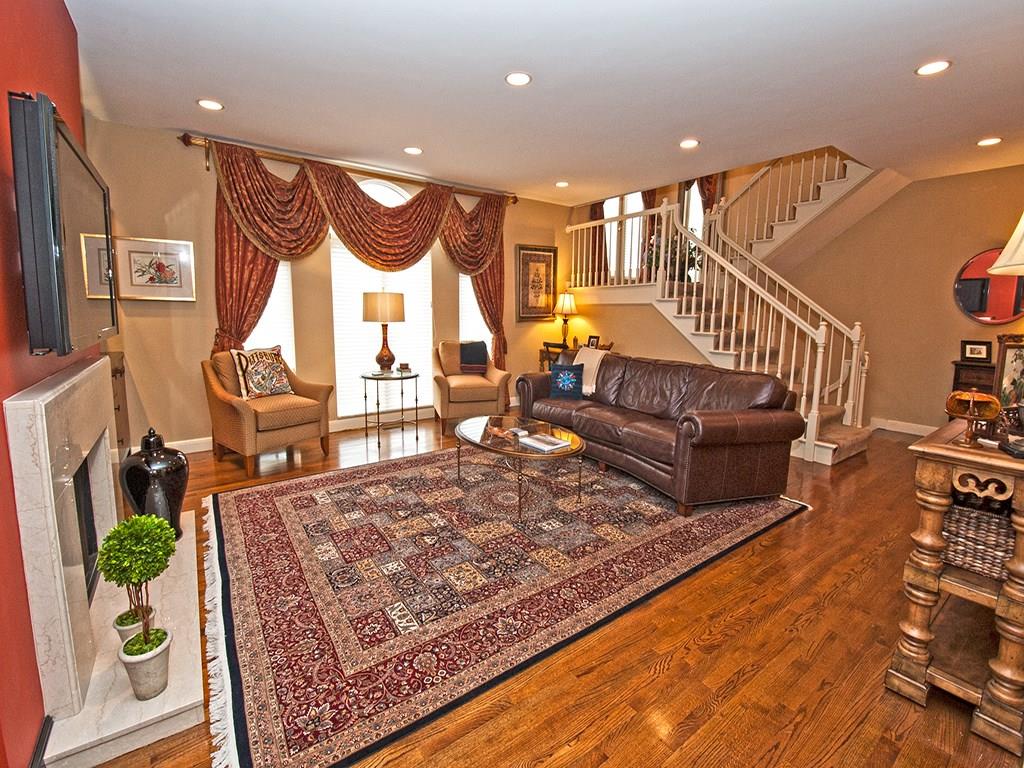 304 Schenley Road Pittsburgh, PA 15217 - Photo 2 of 23