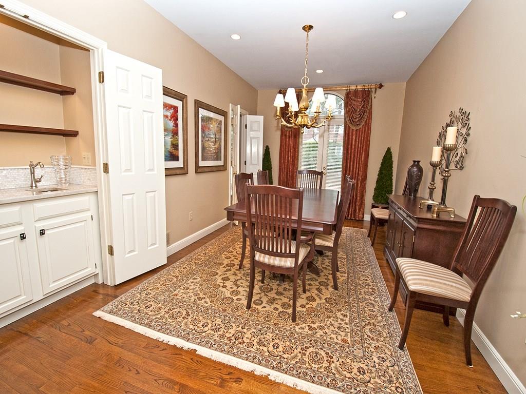 304 Schenley Road Pittsburgh, PA 15217 - Photo 5 of 23