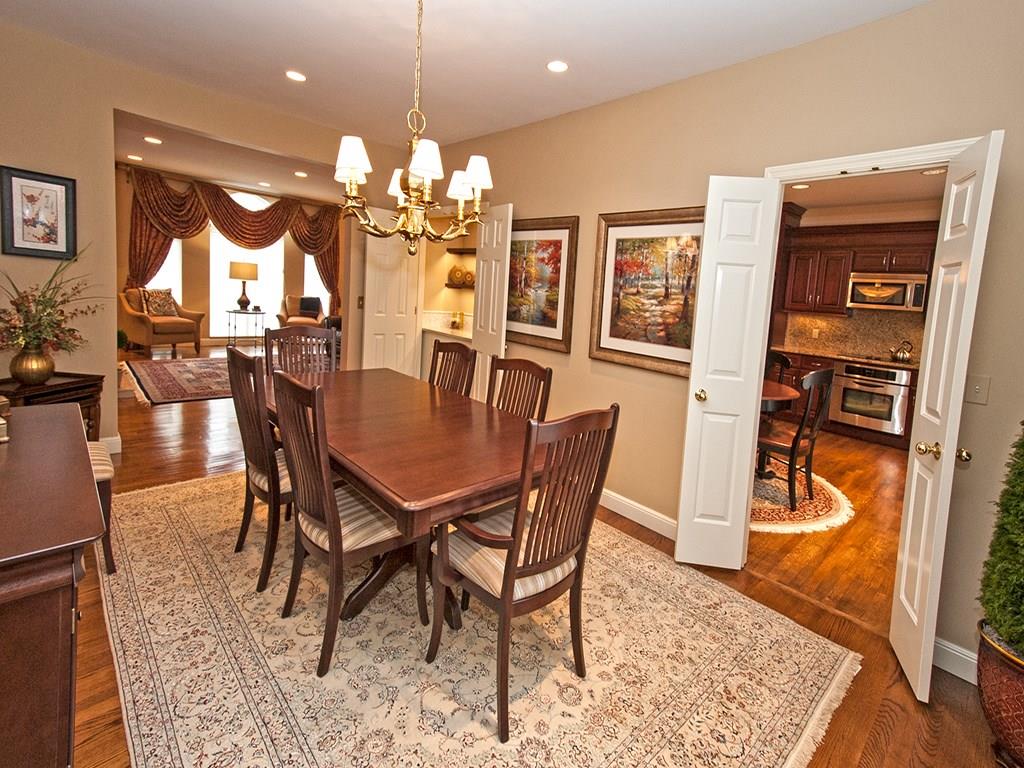 304 Schenley Road Pittsburgh, PA 15217 - Photo 6 of 23