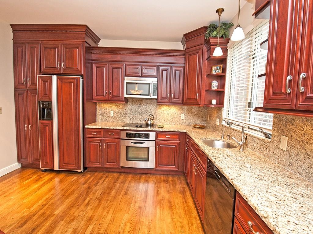 304 Schenley Road Pittsburgh, PA 15217 - Photo 10 of 23