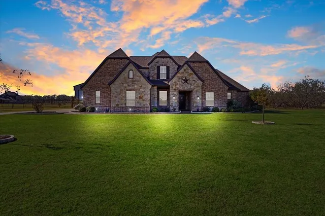 $845,000 | 5066 White Pine Drive, Royse City, TX 75189