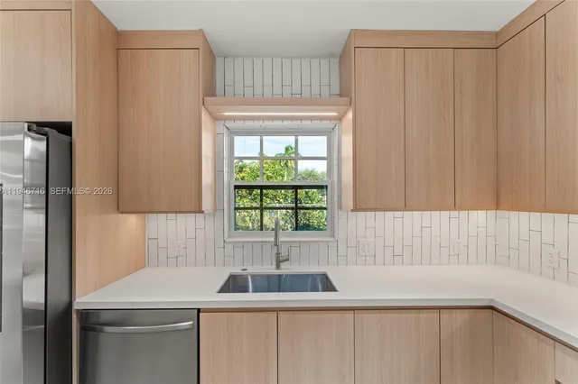 $625,000 | 1880 Northeast 180th Street, North Miami Beach, FL 33162