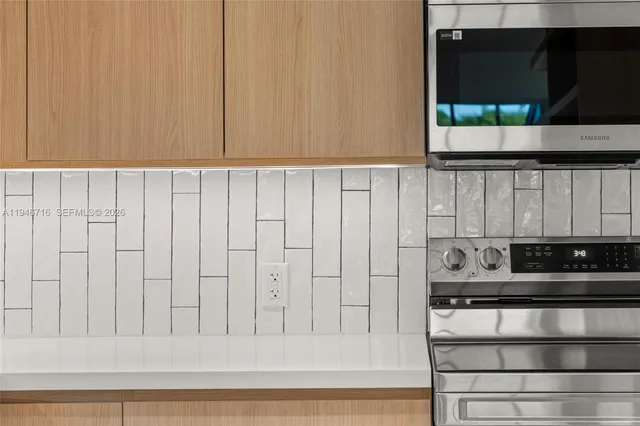 $625,000 | 1880 Northeast 180th Street, North Miami Beach, FL 33162