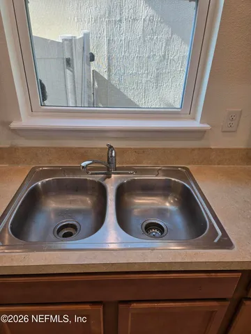 $2,600 | 12231 Vista Point Circle, Jacksonville, FL 32246