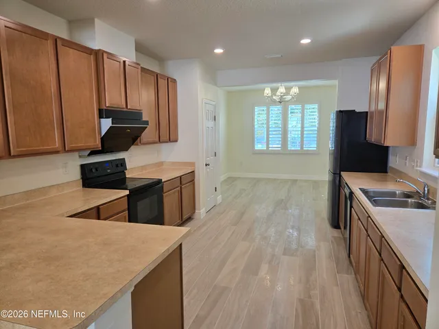 $2,600 | 12231 Vista Point Circle, Jacksonville, FL 32246