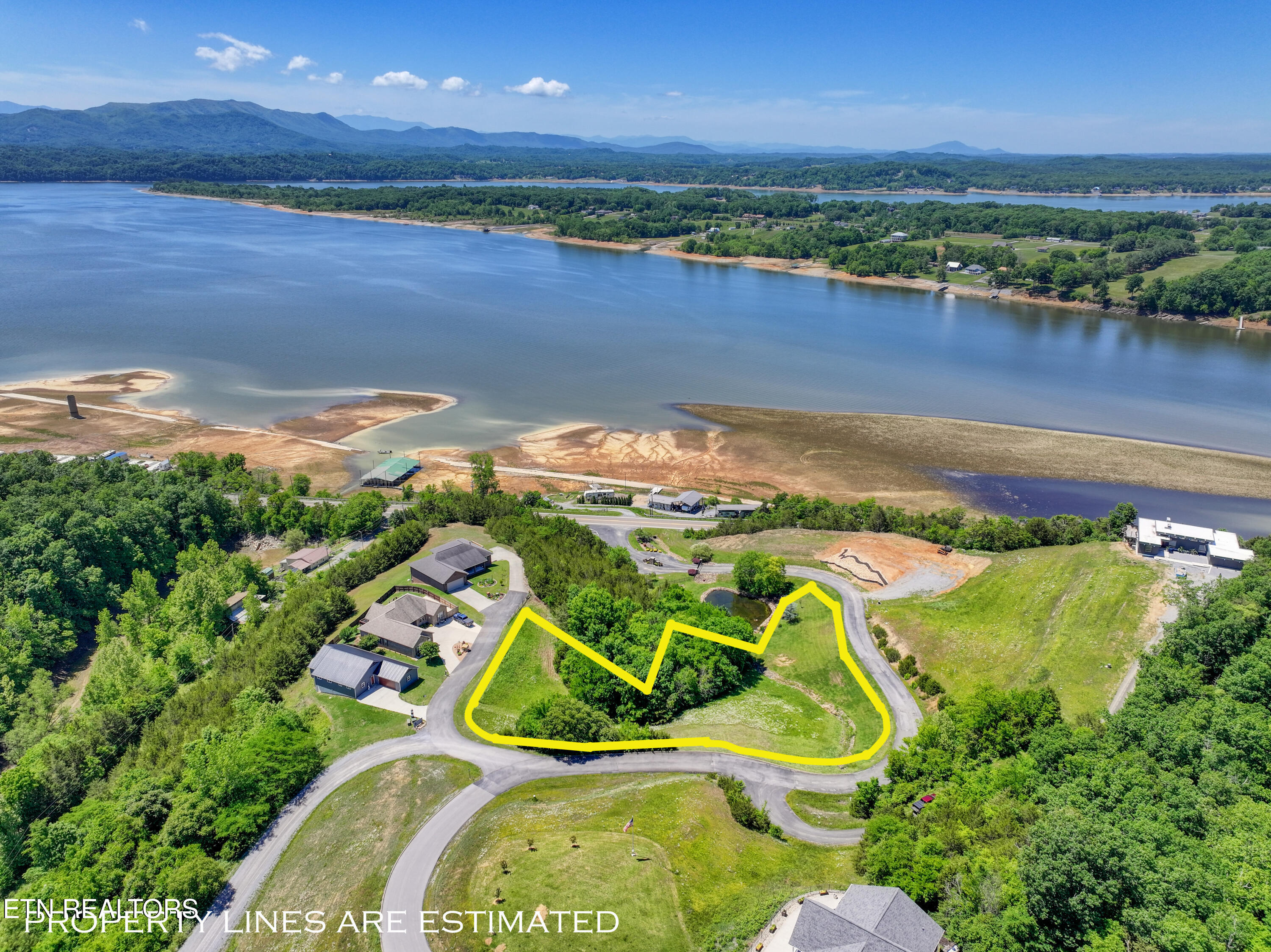 8 Emerald Pointe Newport, TN 37821 - Photo 3 of 12 DJI_20260508124018_0853_D_81