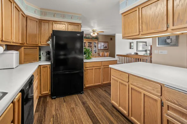 $718,000 | 29395 Silent Shore Drive, Dent, MN 56528