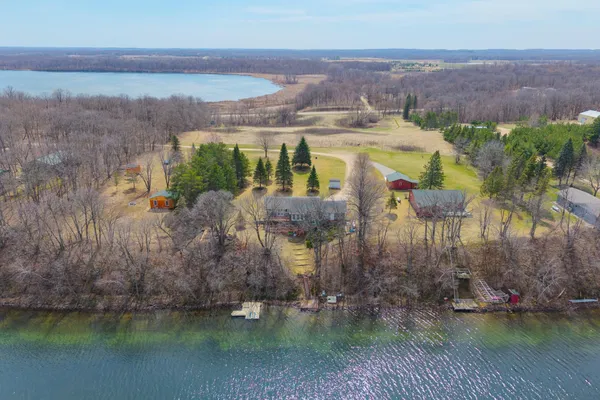 $718,000 | 29395 Silent Shore Drive, Dent, MN 56528