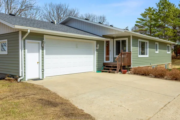 $718,000 | 29395 Silent Shore Drive, Dent, MN 56528