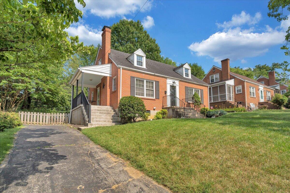 2326 Carlton Road Southwest Roanoke, VA 24015 - Photo 40 of 44 44-MIB04284
