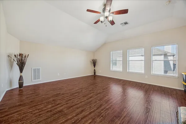 $2,700 | 5019 Peabody Hill Lane, Katy, TX 77494