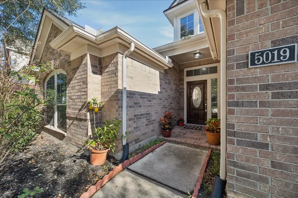 $2,700 | 5019 Peabody Hill Lane, Katy, TX 77494