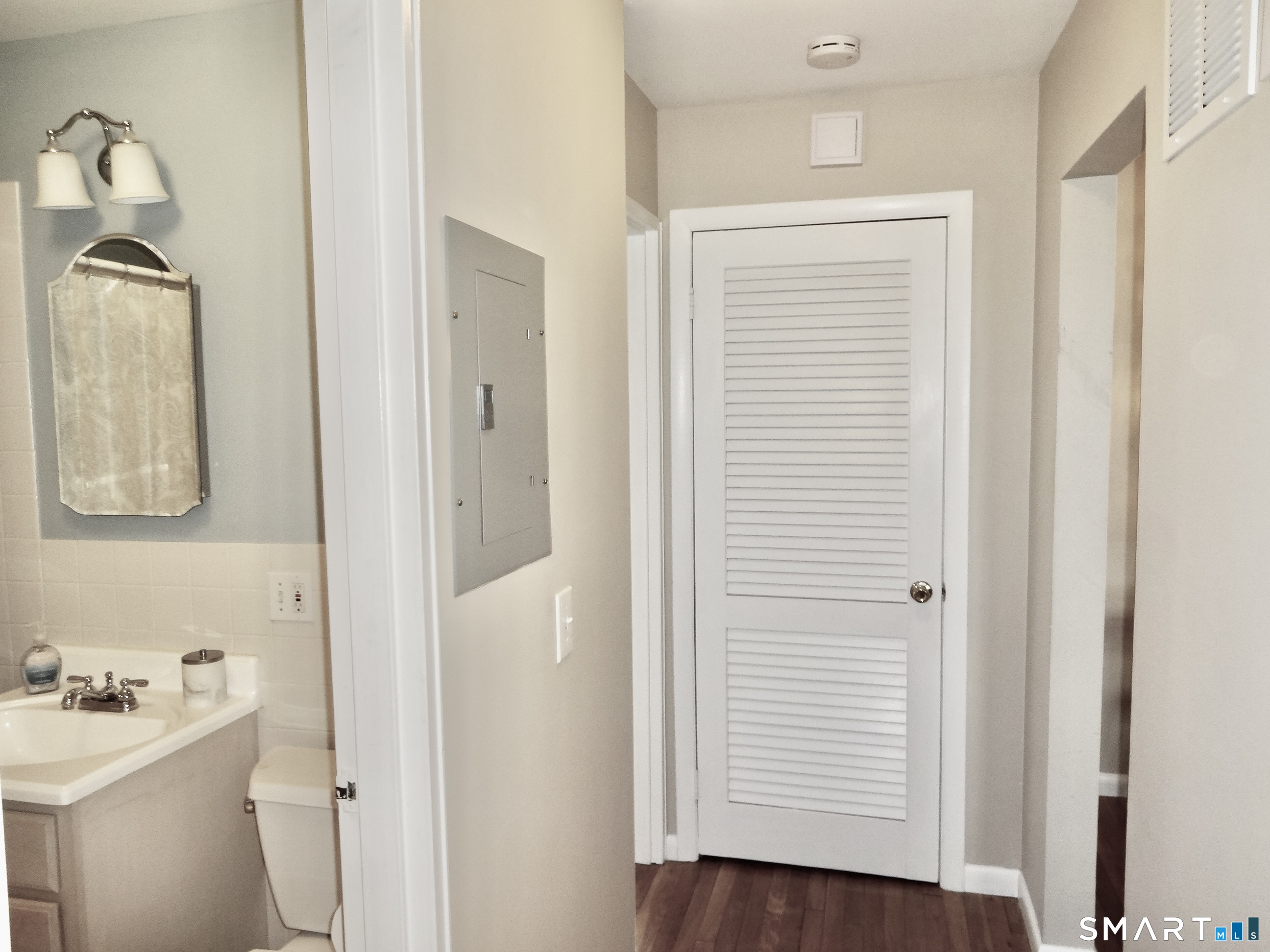 245 Unquowa Road, Unit 57 Fairfield, CT 06824 - Photo 18 of 23