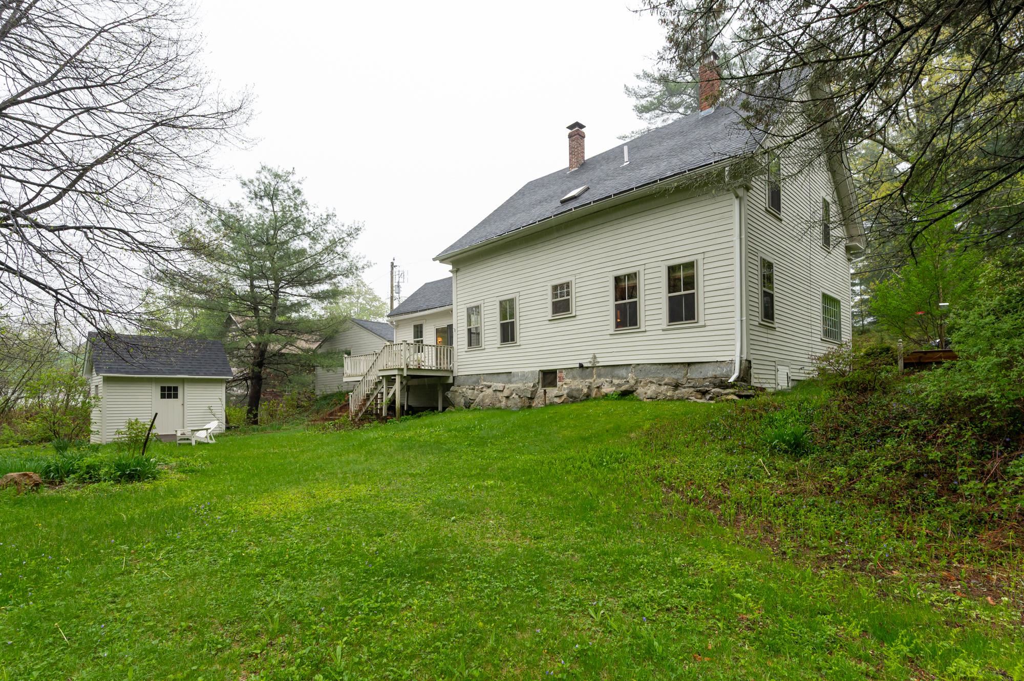 22 Pettingill Hill Road Lyndeborough, NH 03082 - Photo 4 of 54 Gallery Image 4