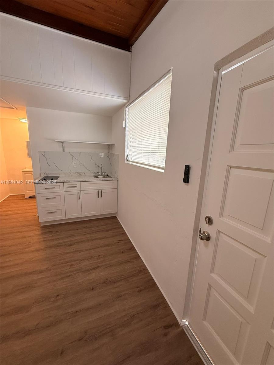 2750 Southwest 26th Street, Unit 1 Miami, FL 33133 - Photo 3 of 6