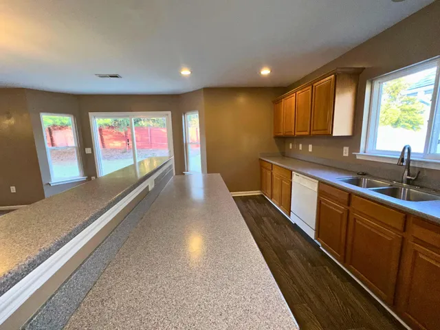 $264,900 | 212 Reedy River Court, Roebuck, SC 29376