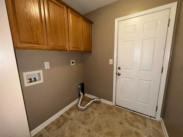 $264,900 | 212 Reedy River Court, Roebuck, SC 29376