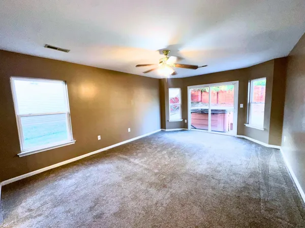 $264,900 | 212 Reedy River Court, Roebuck, SC 29376