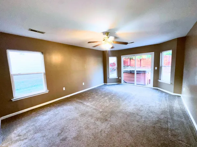 $264,900 | 212 Reedy River Court, Roebuck, SC 29376