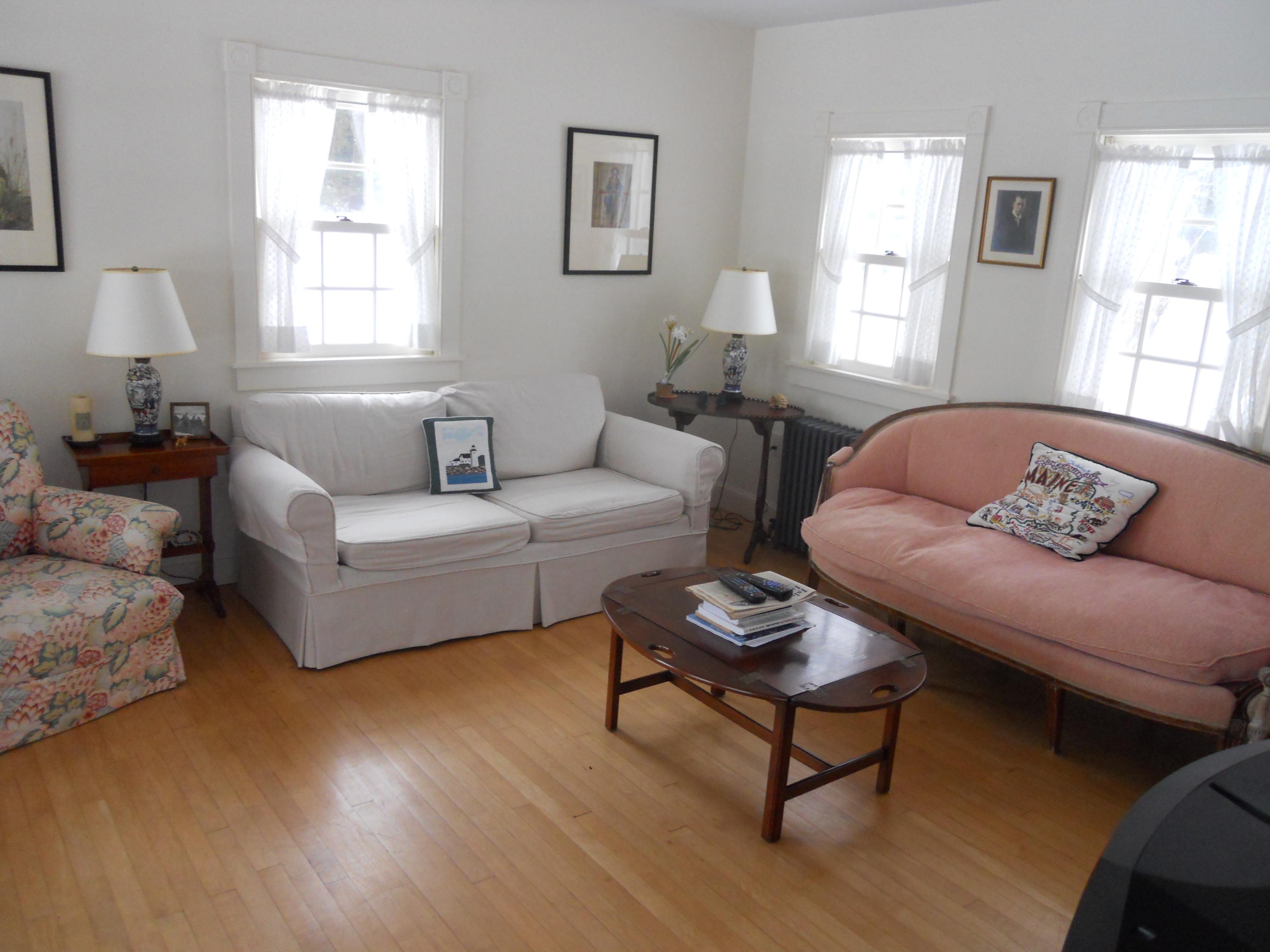 452 Ferry Road Islesboro, ME 04848 - Photo 6 of 22 LivingDSCN9276