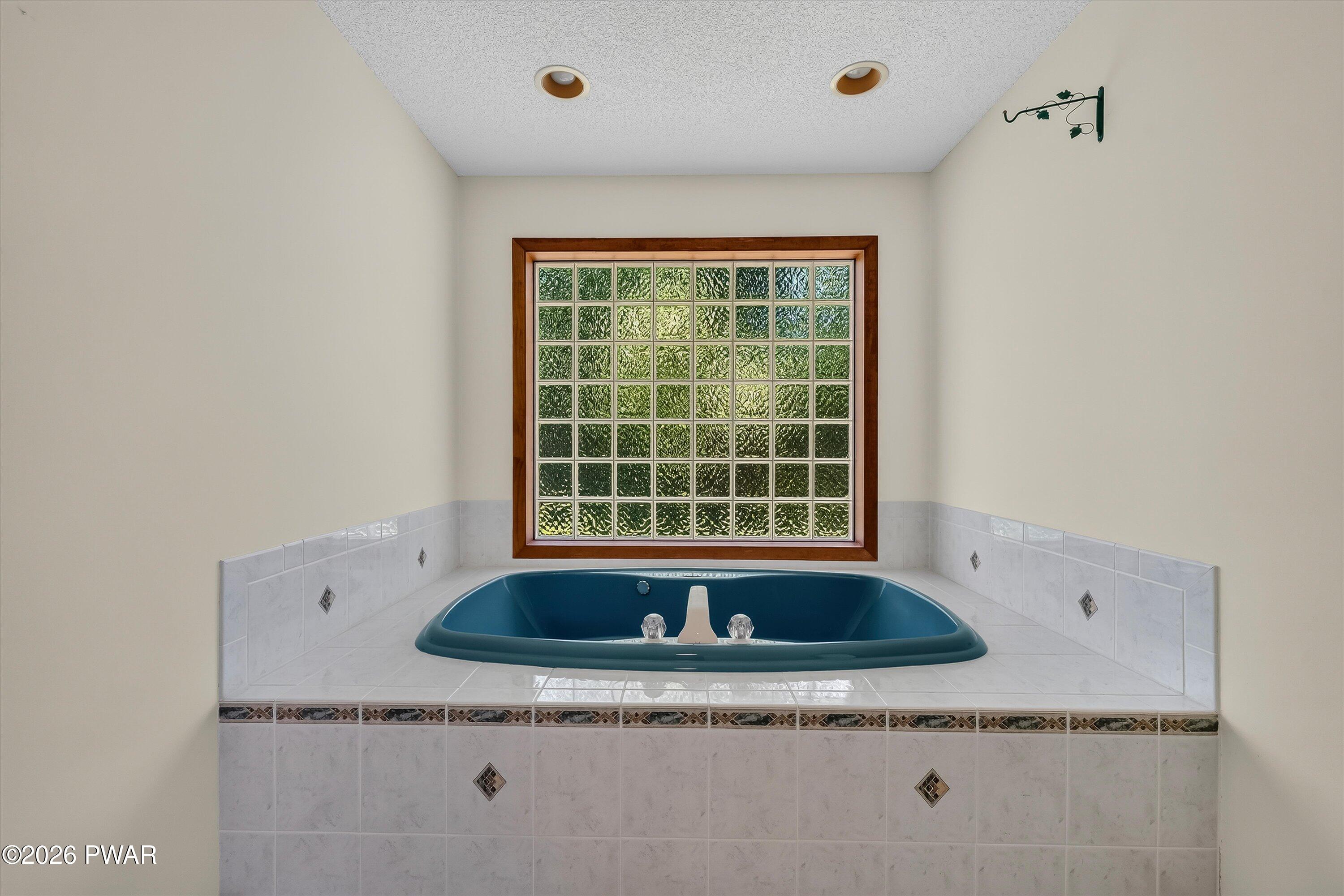 103 Rodeo Lane Hawley, PA 18428 - Photo 36 of 55 Gallery Image 36