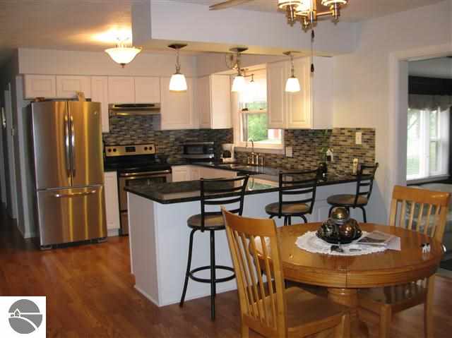 3245 East River Road Mount Pleasant, MI 48858 - Photo 2 of 29 1747332-1.JPG