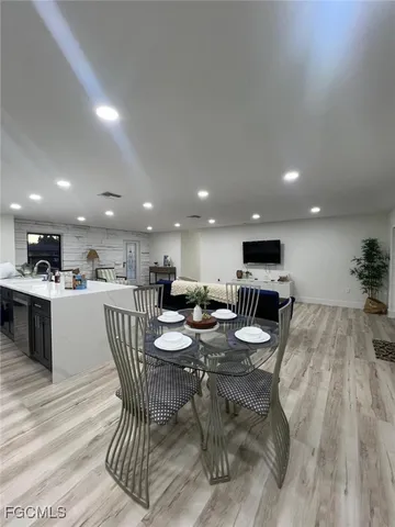 $630,000 | 106 Sinclair Street Southeast, Port Charlotte, FL 33952