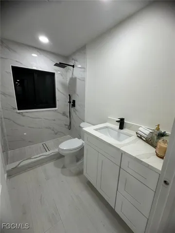 $630,000 | 106 Sinclair Street Southeast, Port Charlotte, FL 33952